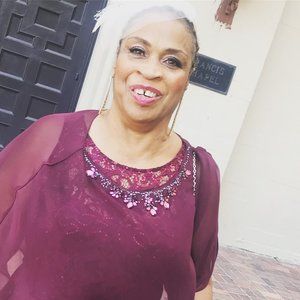 Meet your Posher, Sandra